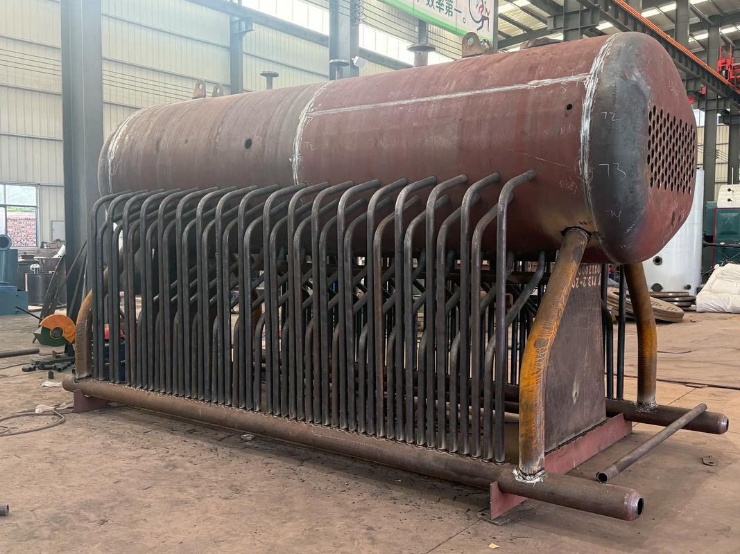 4噸生物質顆粒,燃煤,燒木柴蒸汽鍋爐水冷壁管焊接中,產品型號